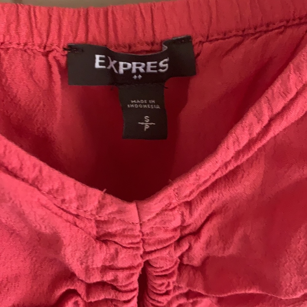 Express strap crop top - Picture 3 of 5